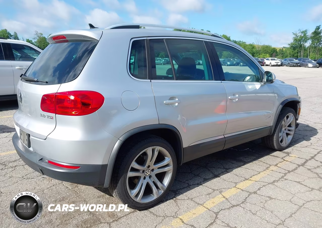 2013 Volkswagen Tiguan Sel VIN:WVGAV3AXXDW617729 - 4
