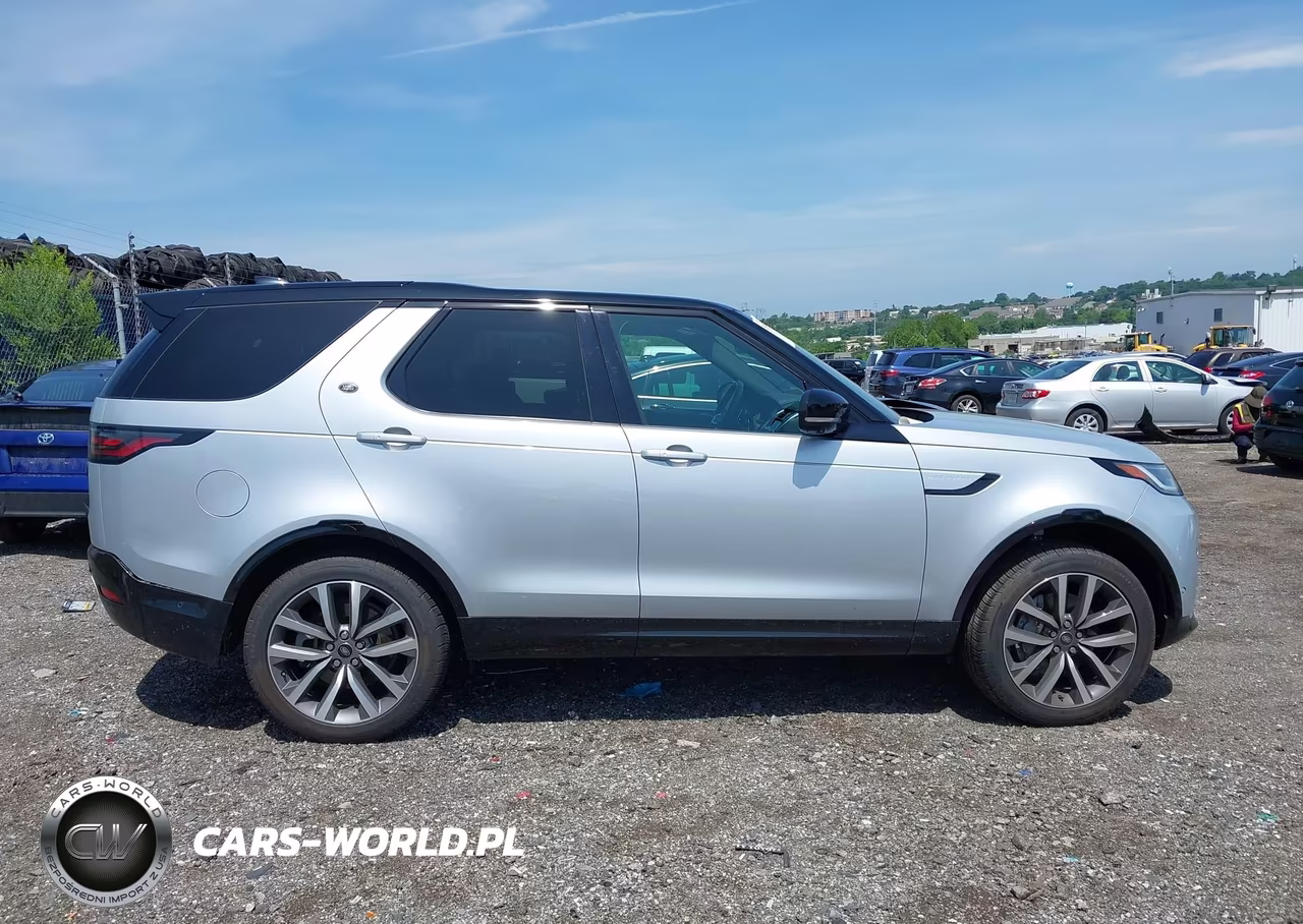 2023 Land Rover Discovery P300 S R-Dynamic VIN:SALRT2EX1P2468083 - 13