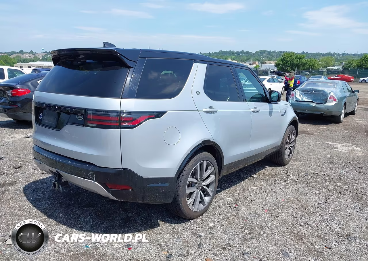 2023 Land Rover Discovery P300 S R-Dynamic VIN:SALRT2EX1P2468083 - 4