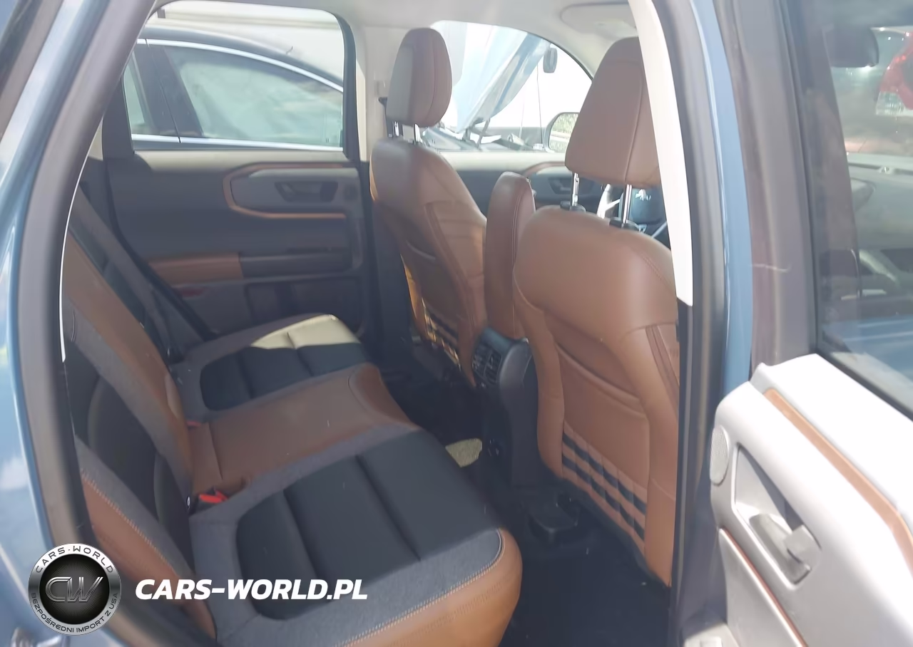 2024 Ford Bronco Sport Outer Banks VIN:3FMCR9C62RRF54348 - 8