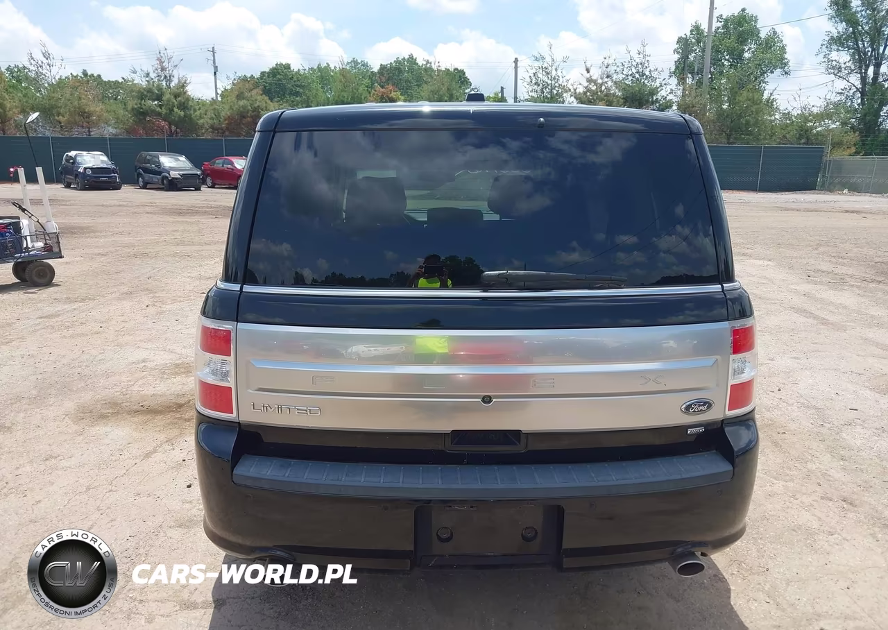 2018 Ford Flex Limited VIN:2FMHK6D8XJBA07078 - 16