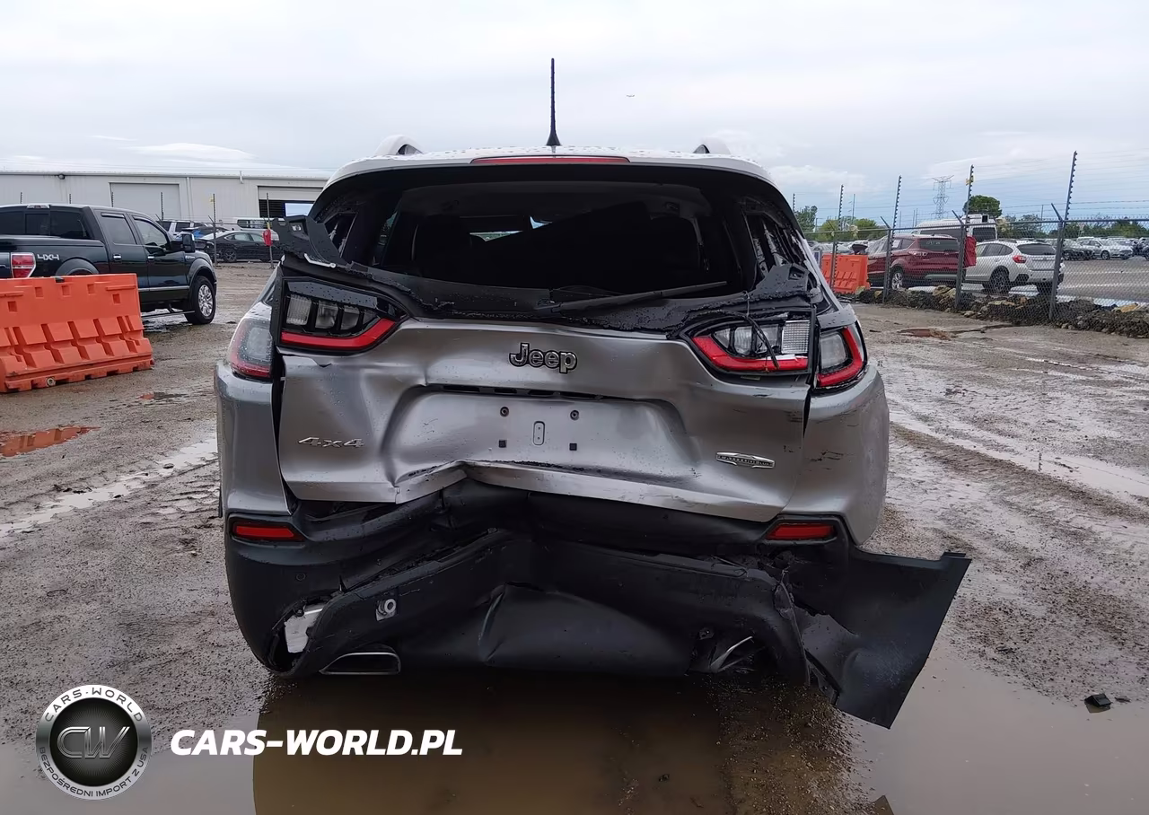 2021 Jeep Cherokee Latitude Lux 4X4 VIN:1C4PJMMX5MD160156 - 16