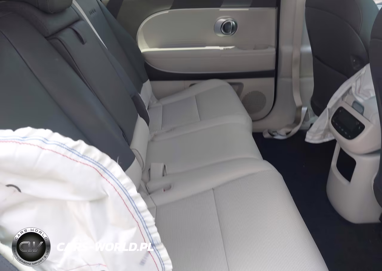 2026 Hyundai Ioniq 9 Sel VIN:7YAMUFS35TY002759 - 8