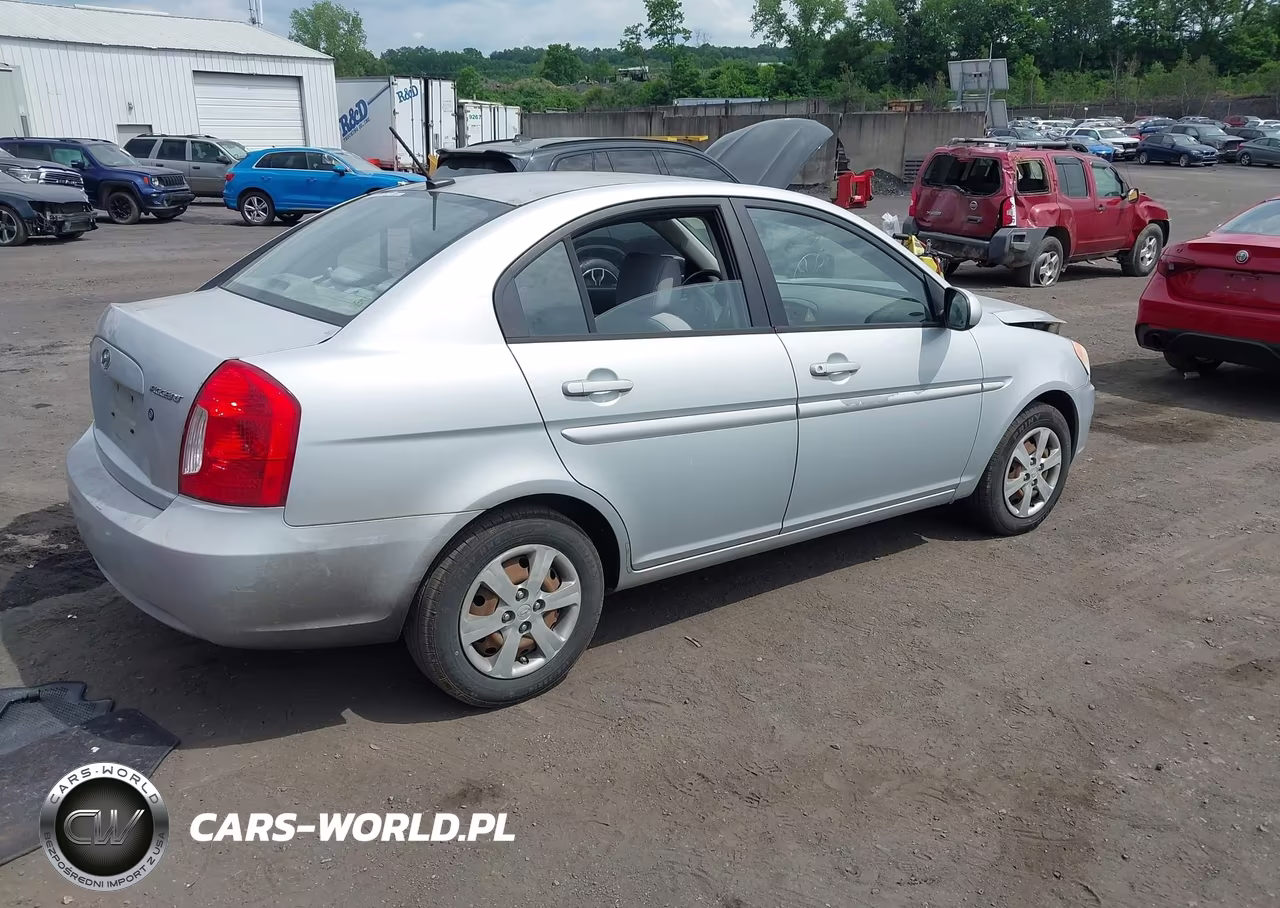 2010 Hyundai Accent Gls VIN:KMHCN4AC4AU504121 - 4