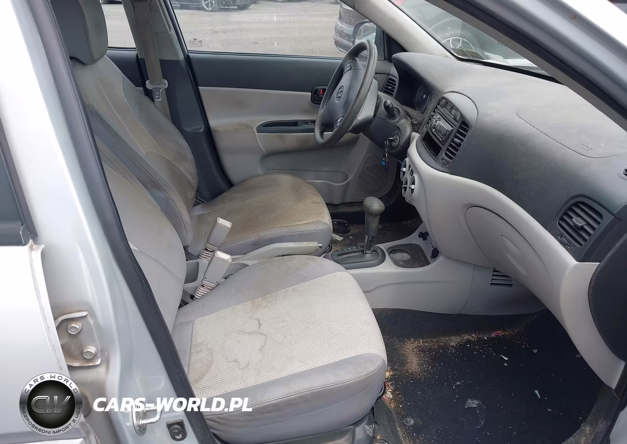 2010 Hyundai Accent Gls VIN:KMHCN4AC4AU504121 - 5