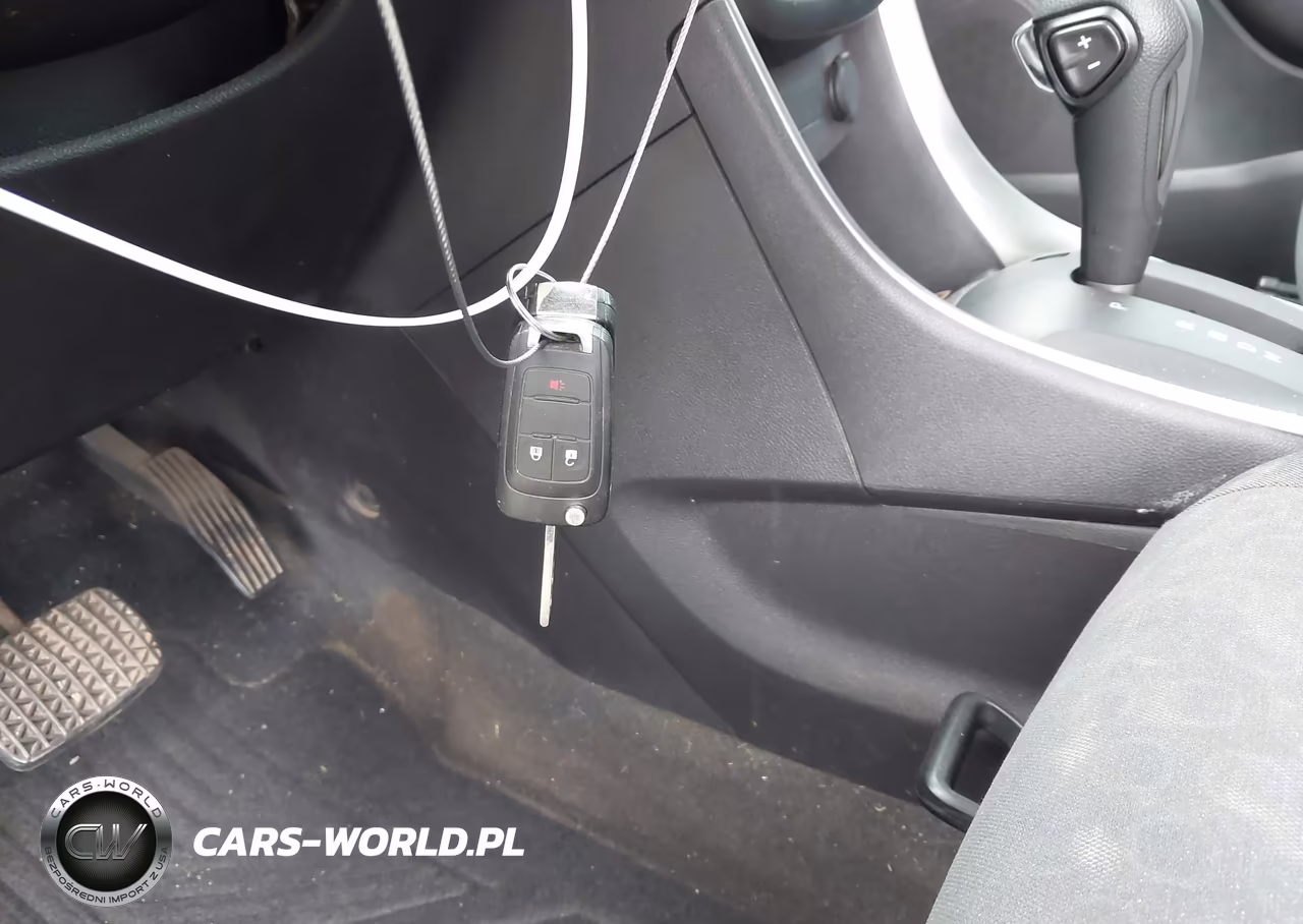 2018 Chevrolet Trax Ls VIN:3GNCJKSB7JL271055 - 11