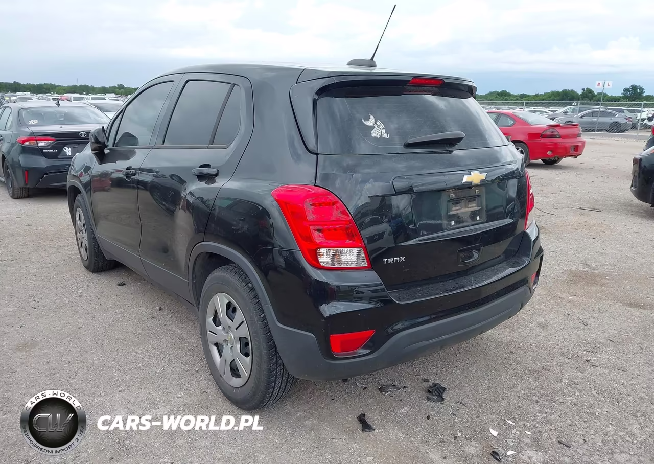 2018 Chevrolet Trax Ls VIN:3GNCJKSB7JL271055 - 3