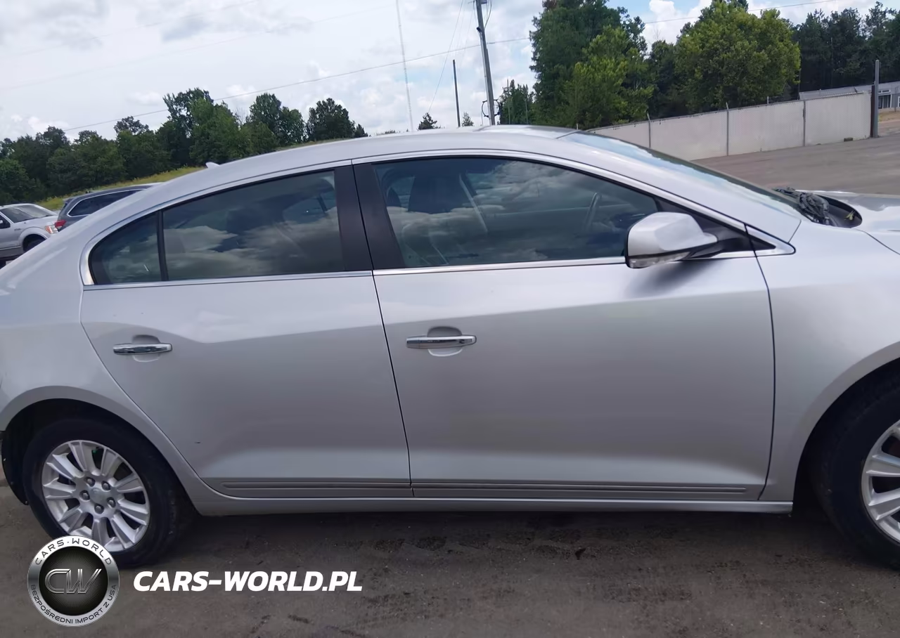 2013 Buick Lacrosse Leather Group VIN:1G4GC5ER0DF123936 - 13