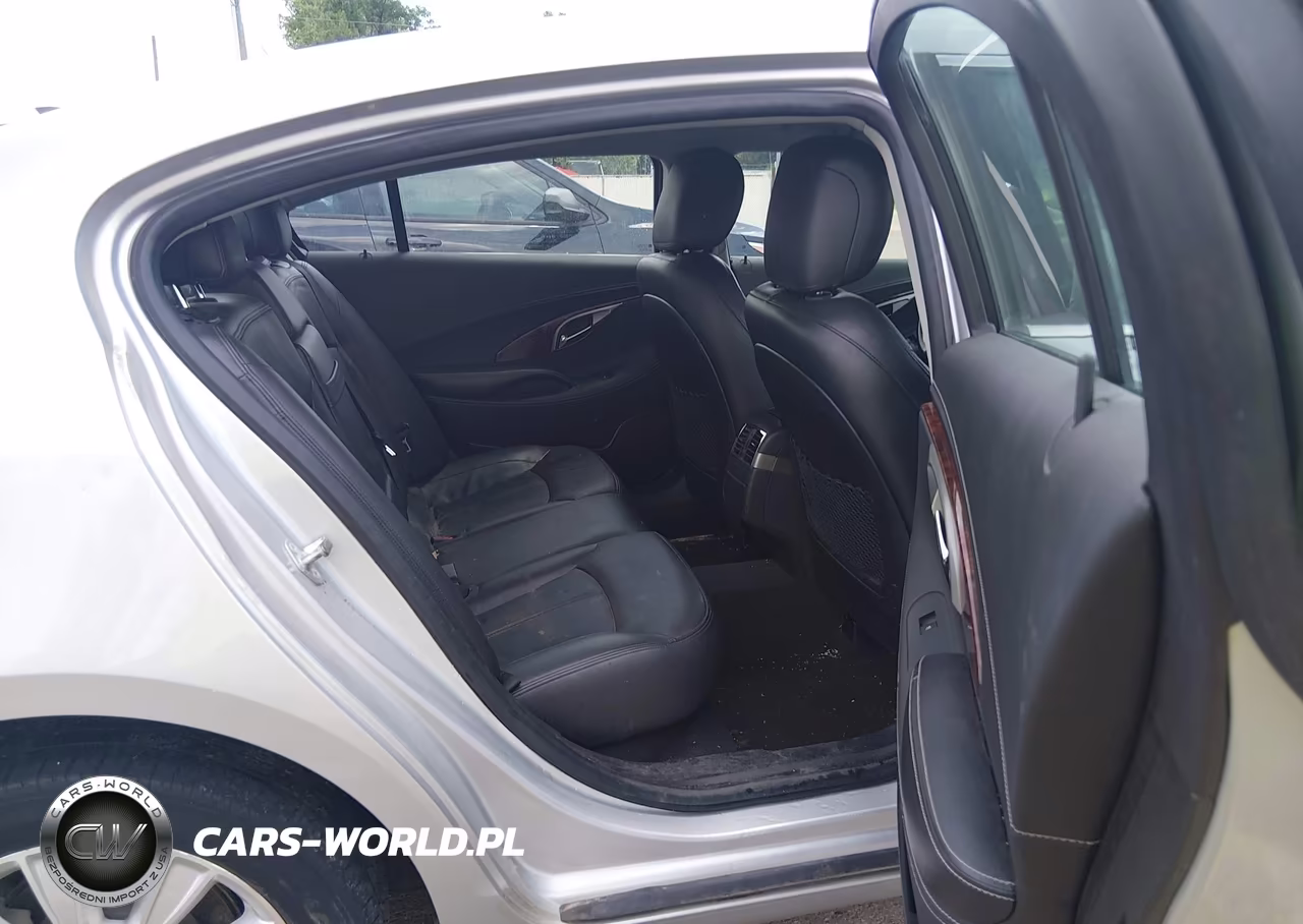 2013 Buick Lacrosse Leather Group VIN:1G4GC5ER0DF123936 - 8