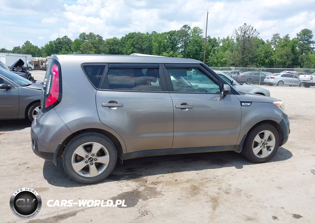 2019 Kia Soul VIN:KNDJN2A26K7665111 - 13