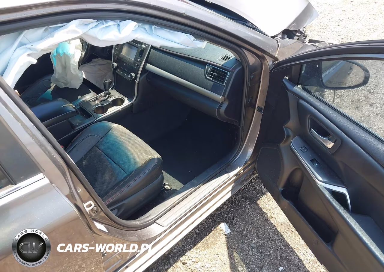 2016 Toyota Camry Se VIN:4T1BF1FK2GU131094 - 5