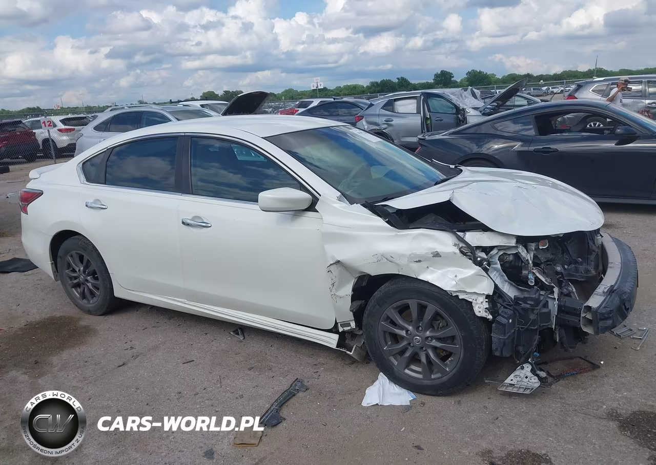 2015 Nissan Altima 2.5 S VIN:1N4AL3AP0FN891594 - 13