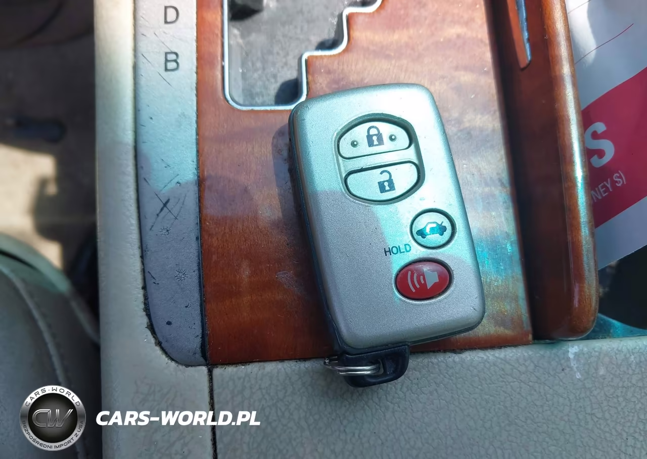 2010 Toyota Camry Hybrid VIN:4T1BB3EK7AU117756 - 11