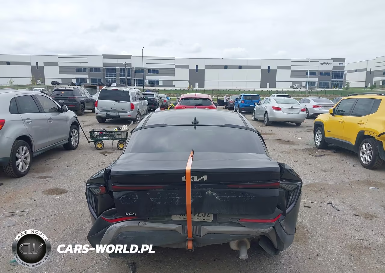 2025 Kia K4 Lxs VIN:3KPFT4DE0SE024517 - 16