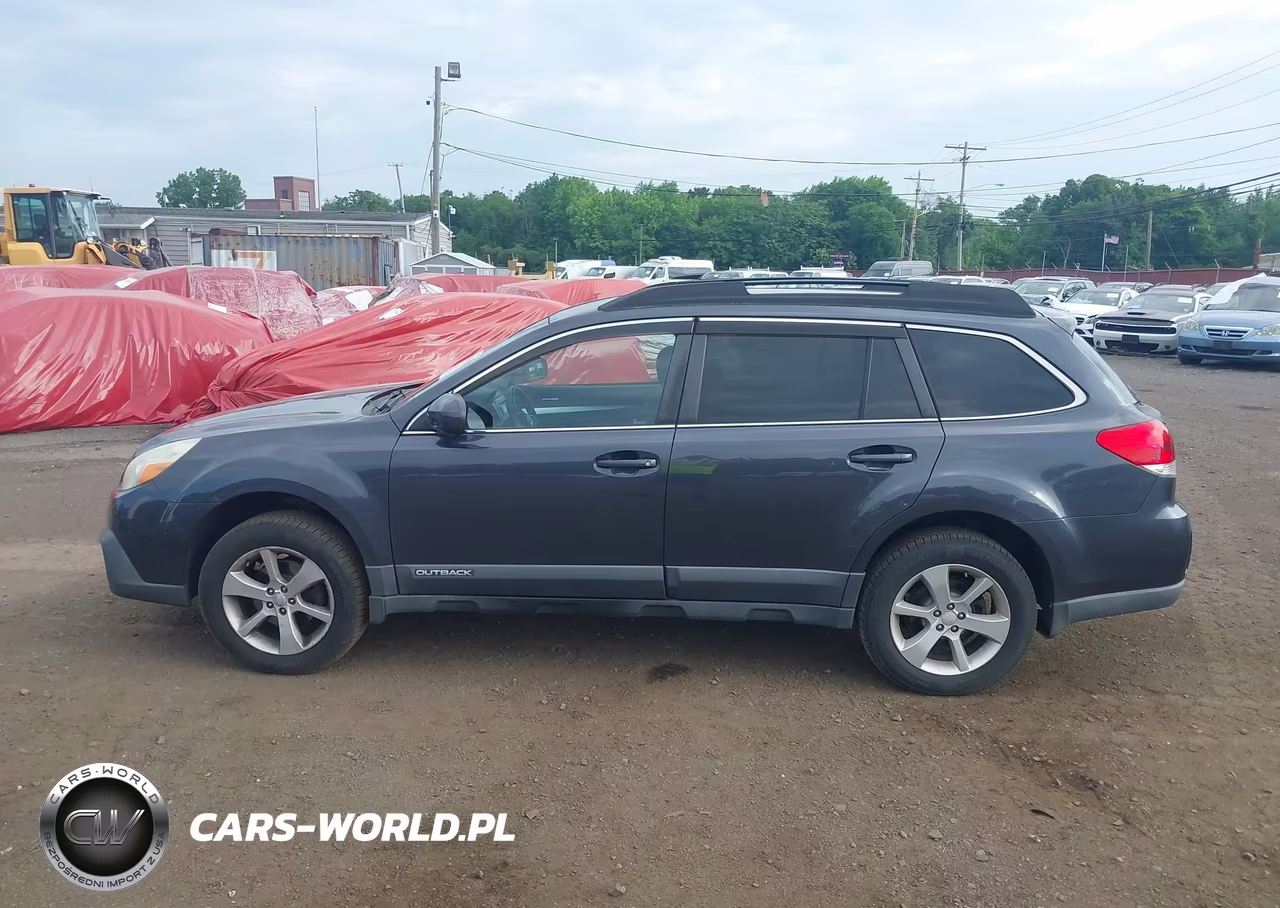 2013 Subaru Outback 2.5I Premium VIN:4S4BRCCC4D3209361 - 14
