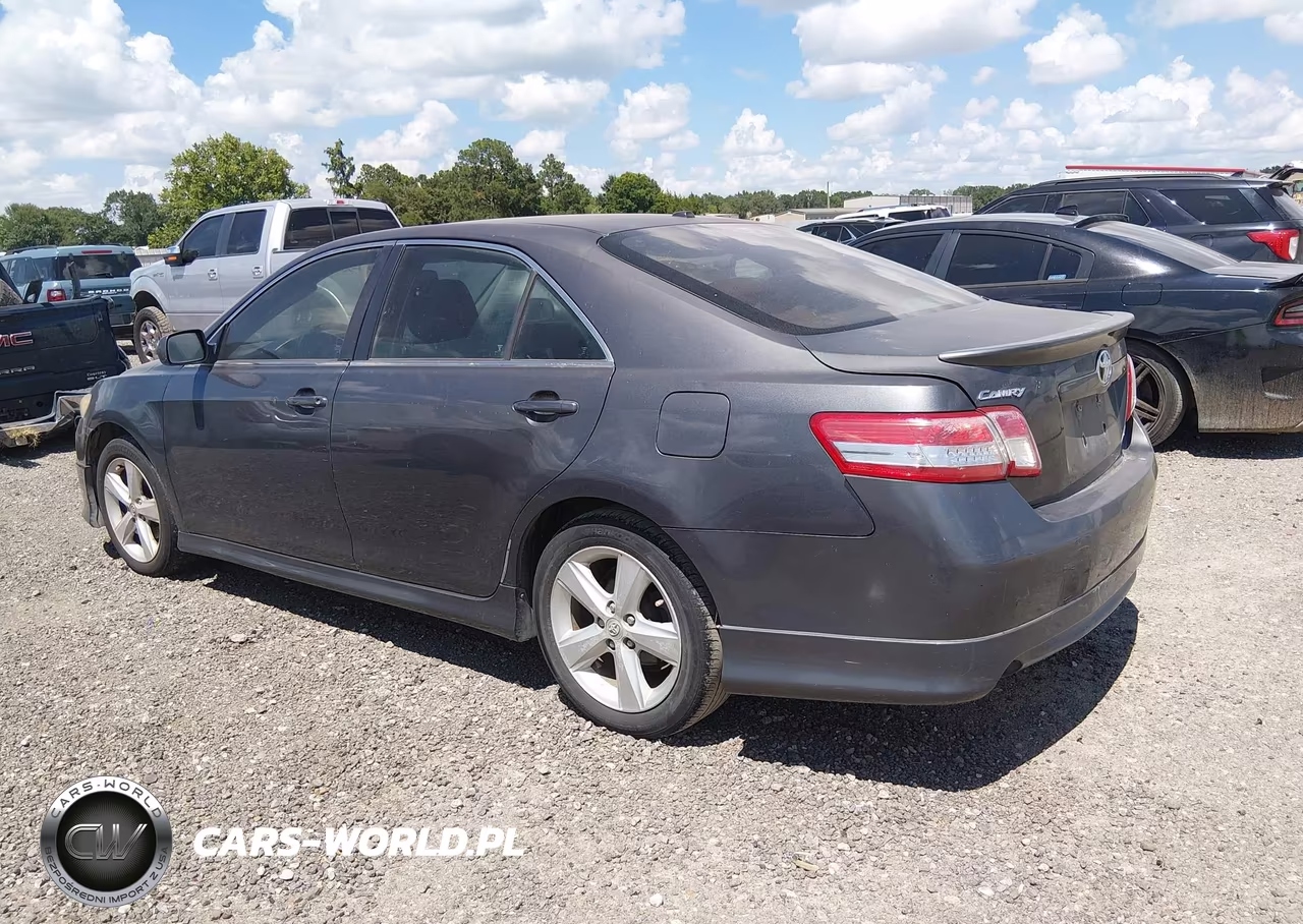 2010 Toyota Camry Se V6 VIN:4T1BK3EK1AU105344 - 3