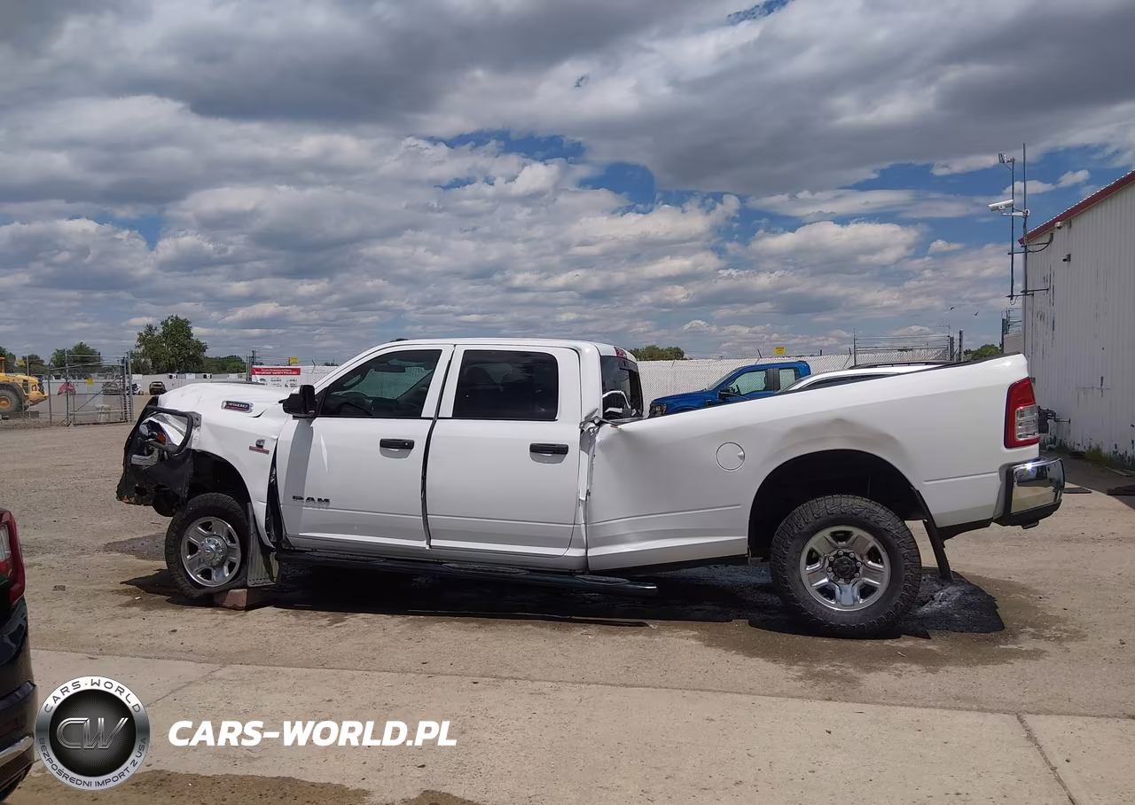 2019 Ram 3500 Tradesman 4X4 8' Box VIN:3C63R3GL7KG708479 - 15