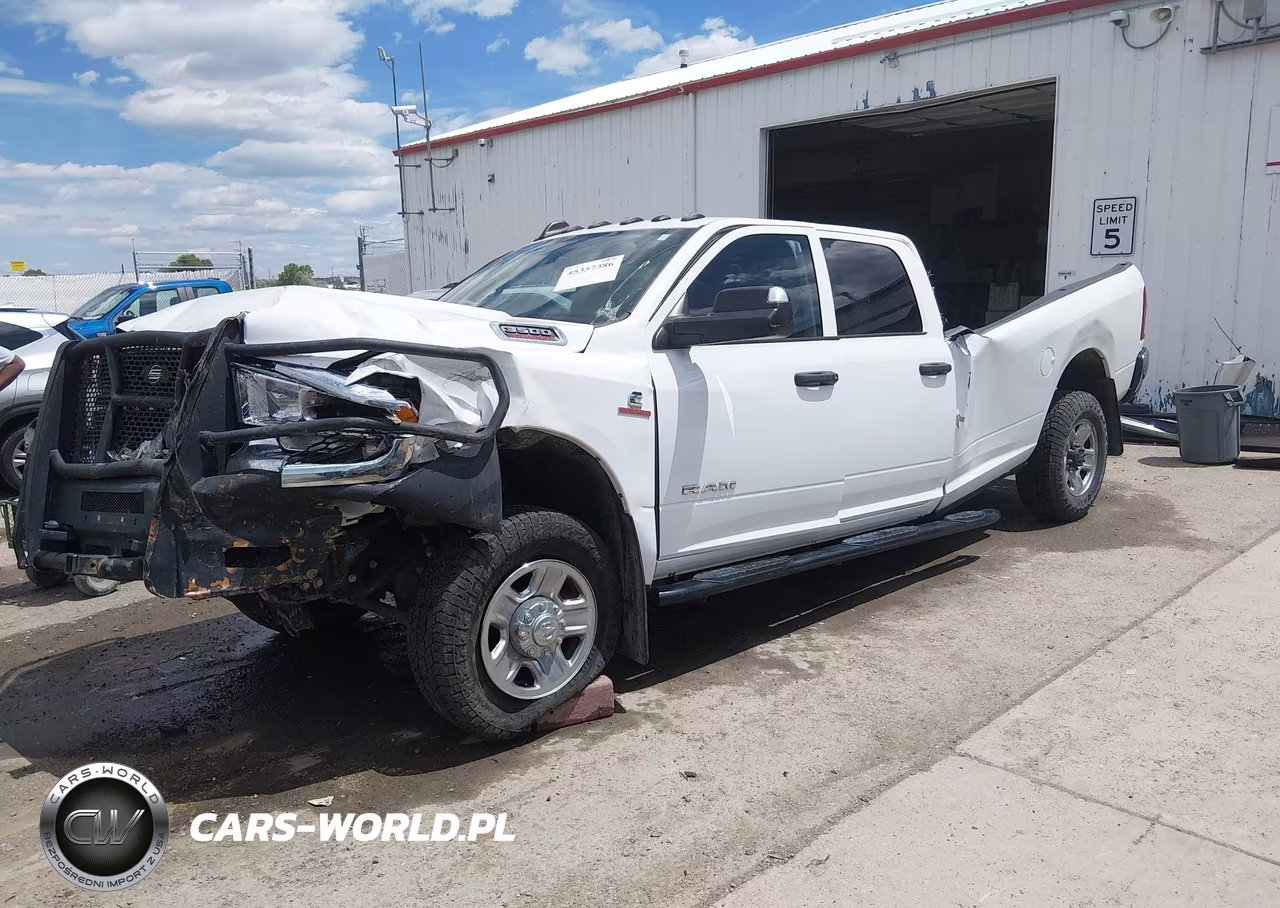 2019 Ram 3500 Tradesman 4X4 8' Box VIN:3C63R3GL7KG708479 - 2