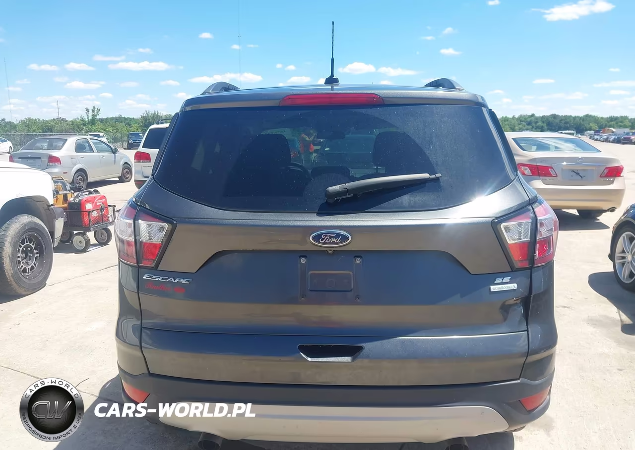 2018 Ford Escape Se VIN:1FMCU0GD0JUA90203 - 16