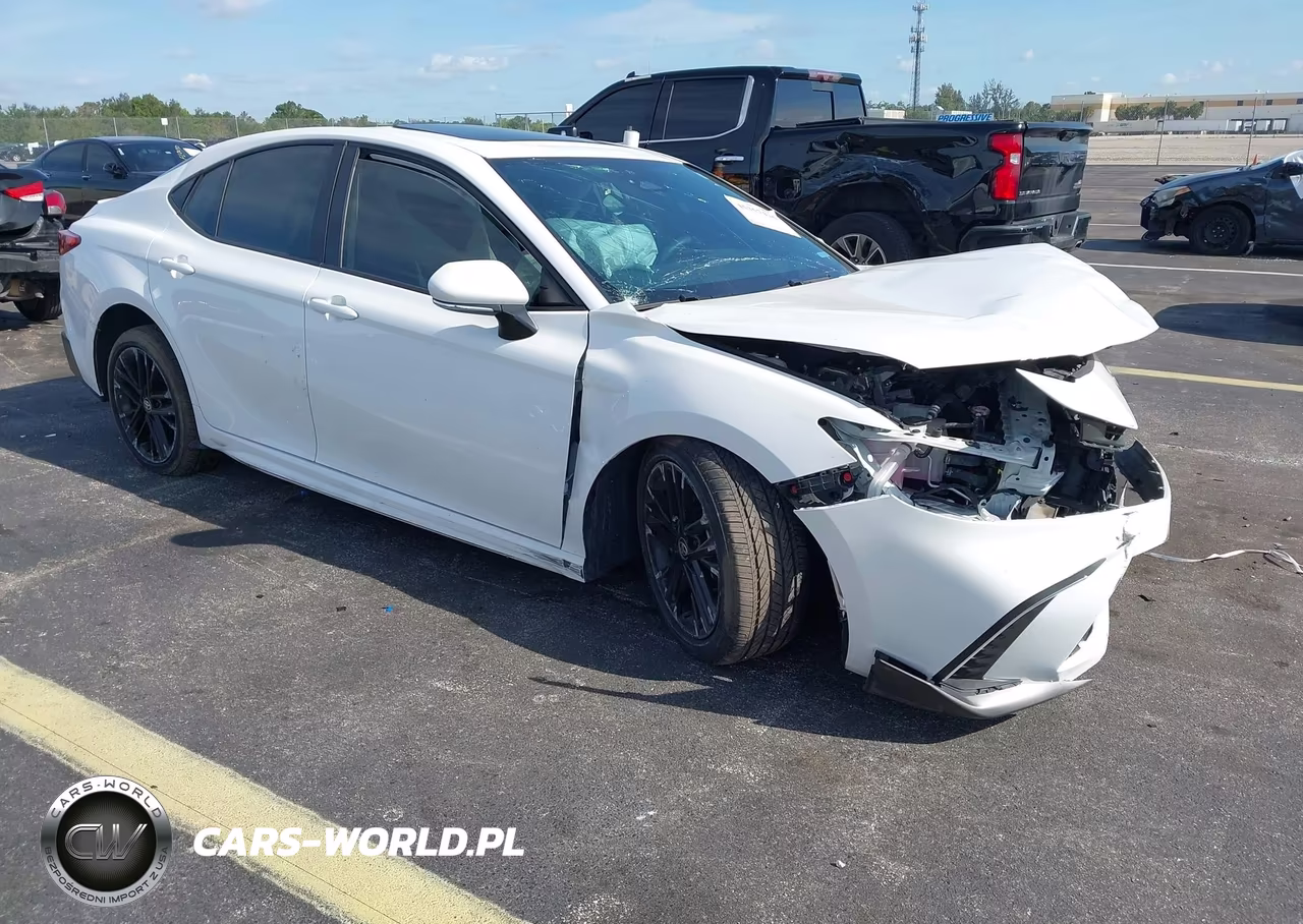 2025 Toyota Camry Se – zdjęcie 1 z 16