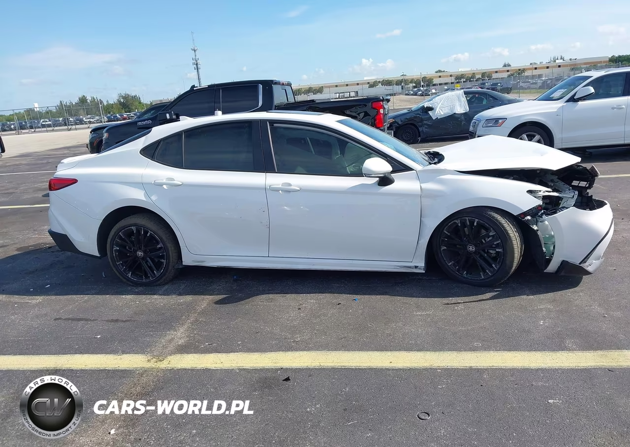 2025 Toyota Camry Se VIN:4T1DAACKXSU026310 - 13