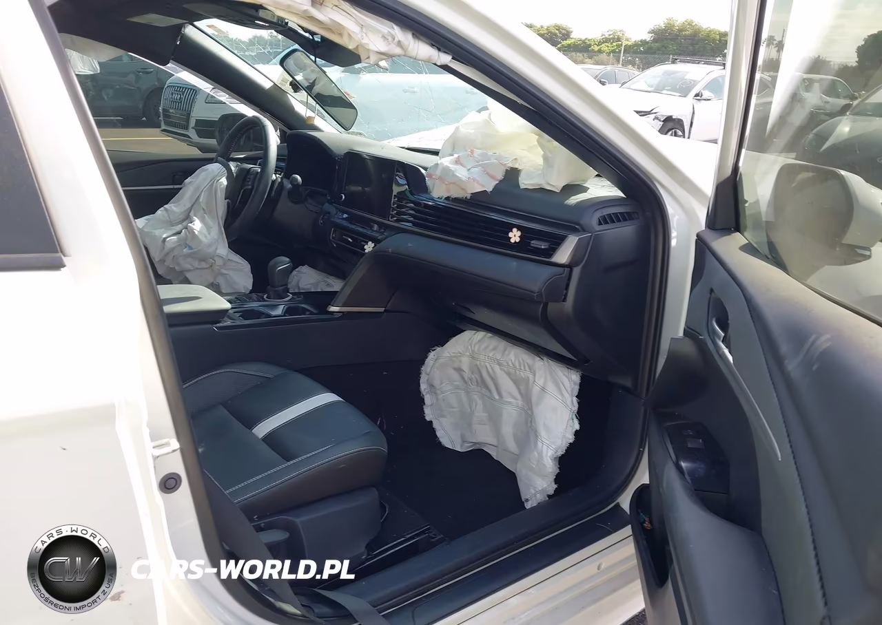 2025 Toyota Camry Se VIN:4T1DAACKXSU026310 - 5