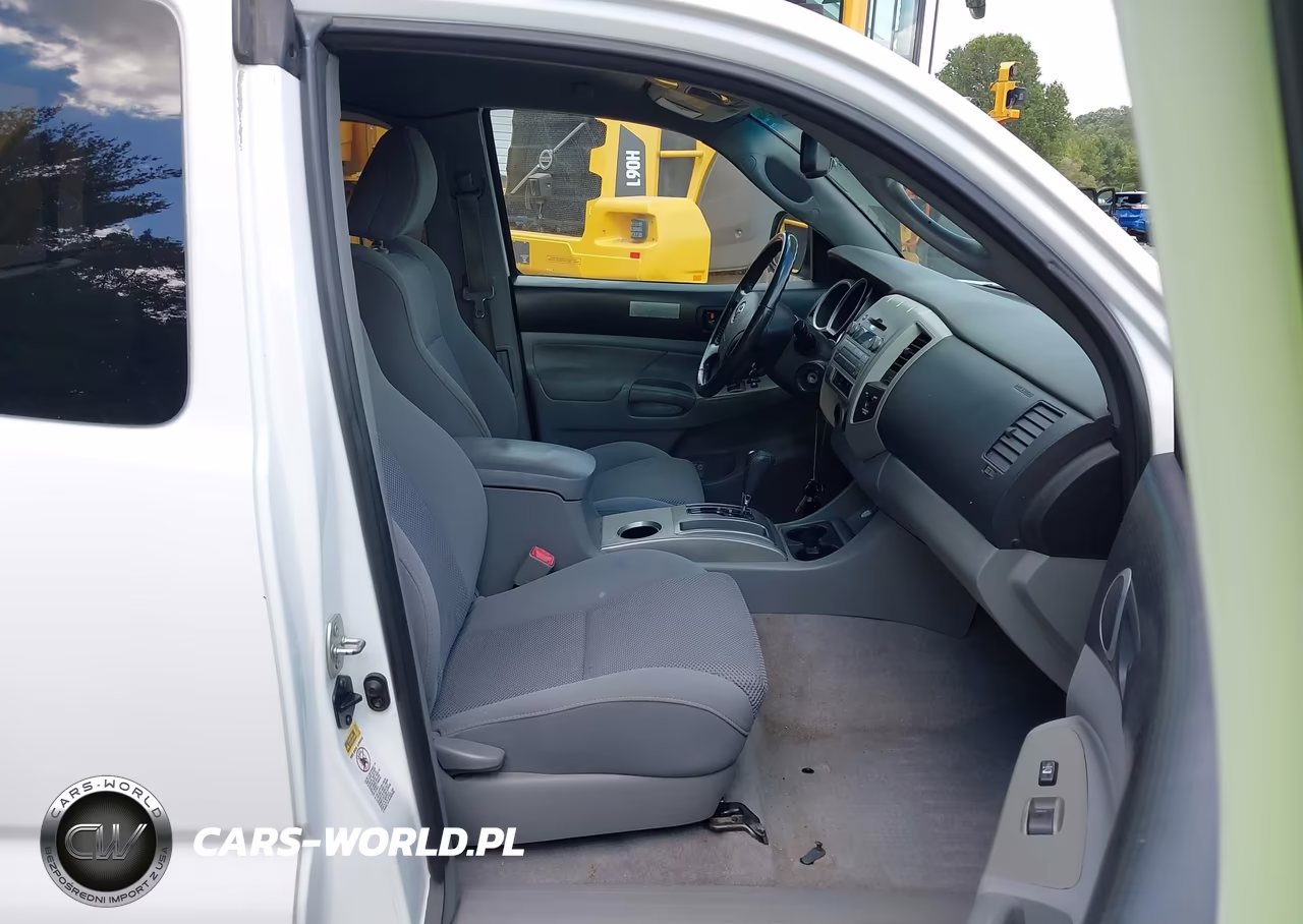 2010 Toyota Tacoma Base V6 VIN:5TEUU4EN3AZ746235 - 5