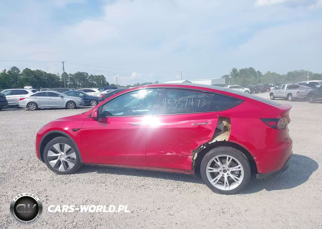 2023 Tesla Model Y Awd-Long Range Dual Motor All-Wheel Drive VIN:7SAYGDEE2PF617280 - 15