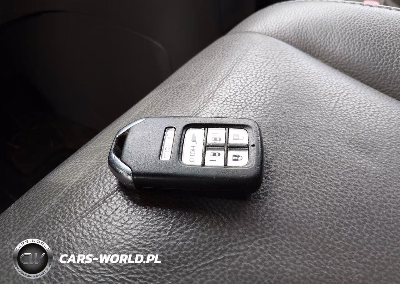 2015 Honda Odyssey Ex-L VIN:5FNRL5H66FB111148 - 11