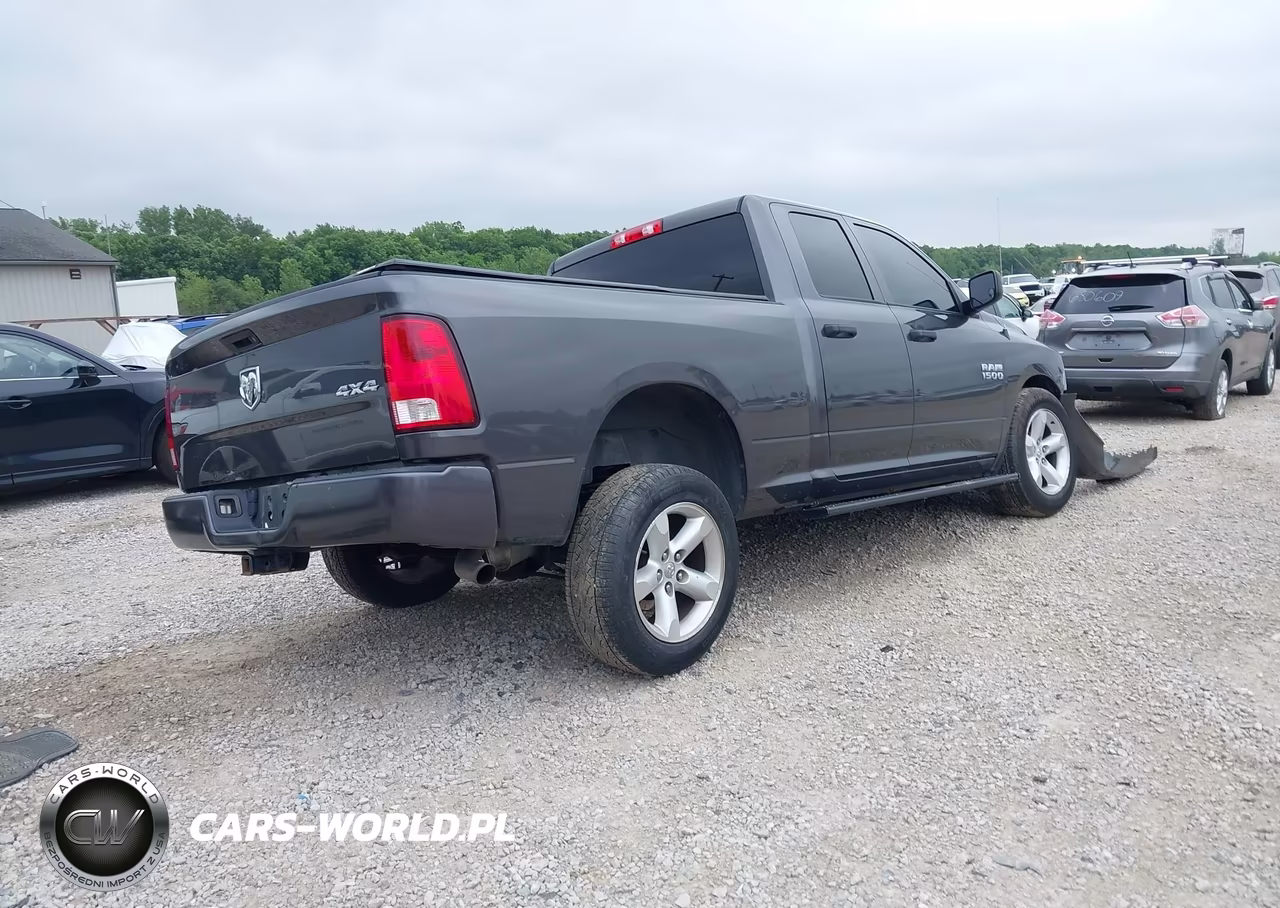 2017 Ram 1500 Express 4X4 6'4 Box VIN:1C6RR7FG6HS862141 - 4