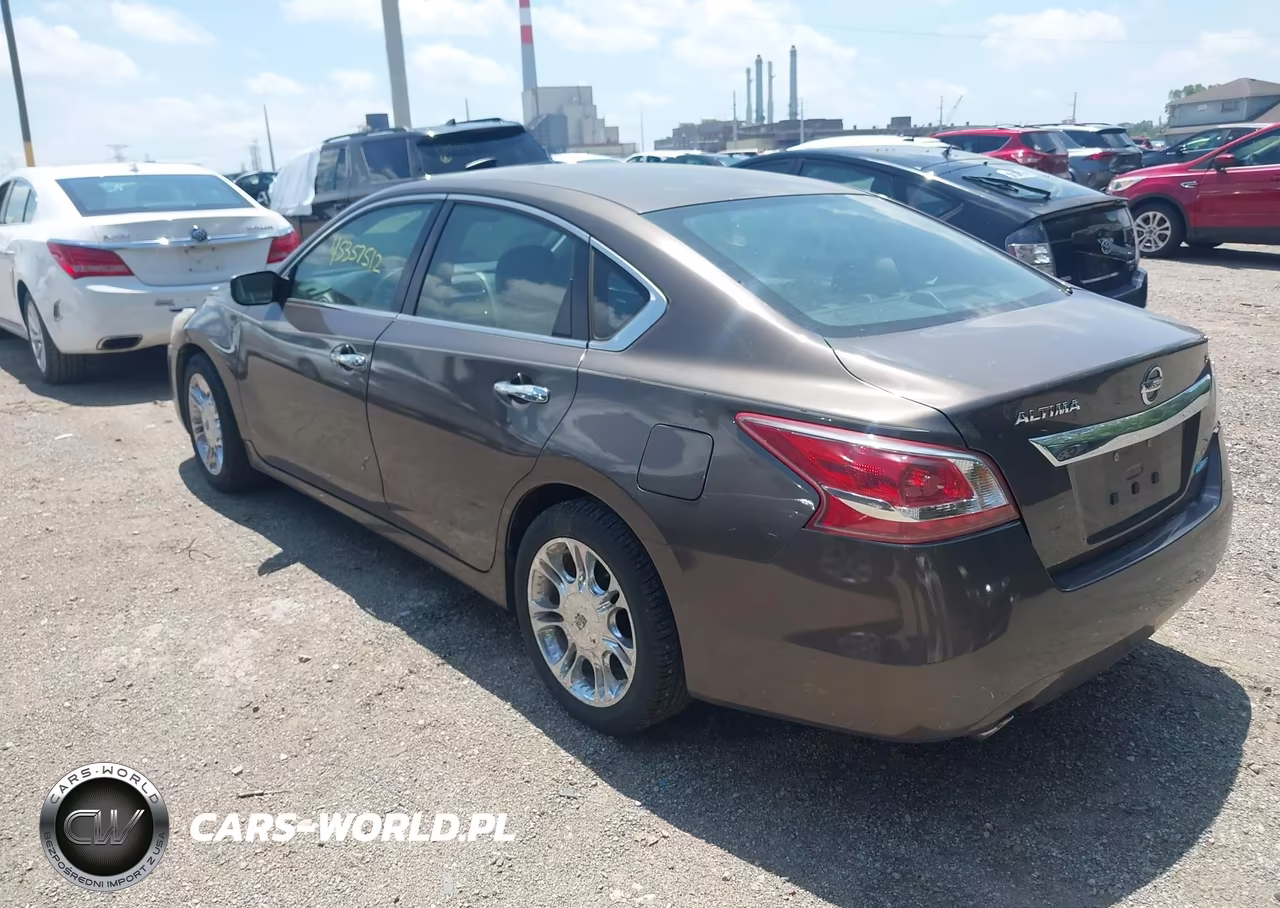 2013 Nissan Altima 2.5 S VIN:1N4AL3AP4DC219031 - 3