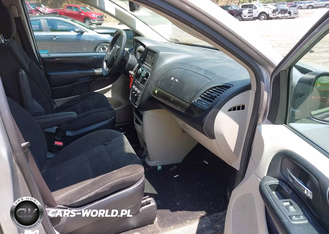 2019 Dodge Grand Caravan Se VIN:2C4RDGBG2KR740866 - 5