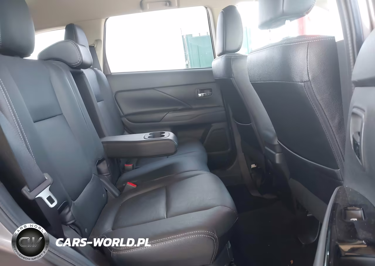 2017 Mitsubishi Outlander Sel VIN:JA4AD3A30HZ005915 - 8