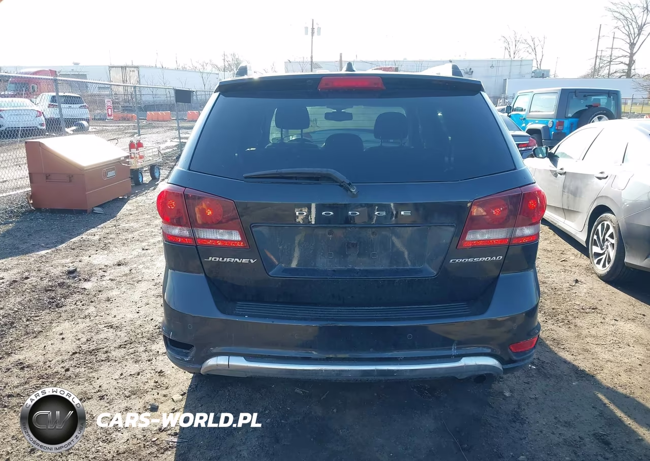 2016 Dodge Journey Crossroad Plus VIN:3C4PDCGB0GT215760 - 16