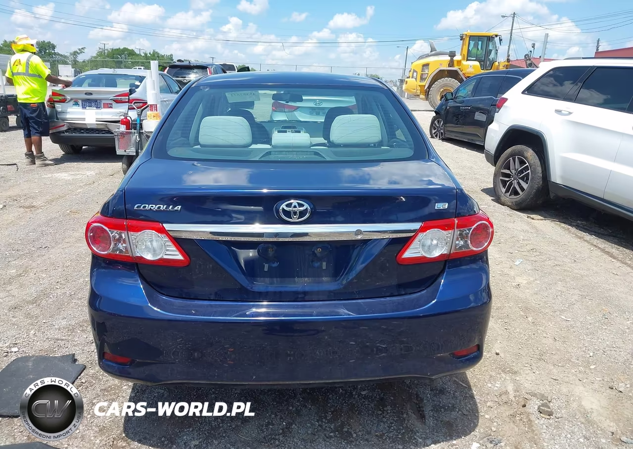 2013 Toyota Corolla Le VIN:5YFBU4EE2DP115591 - 16
