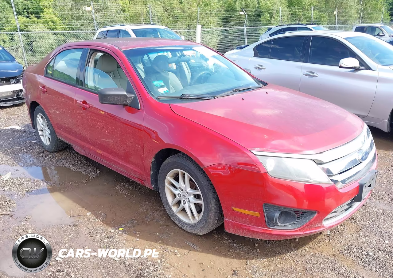 2010 Ford Fusion S – zdjęcie 1 z 11