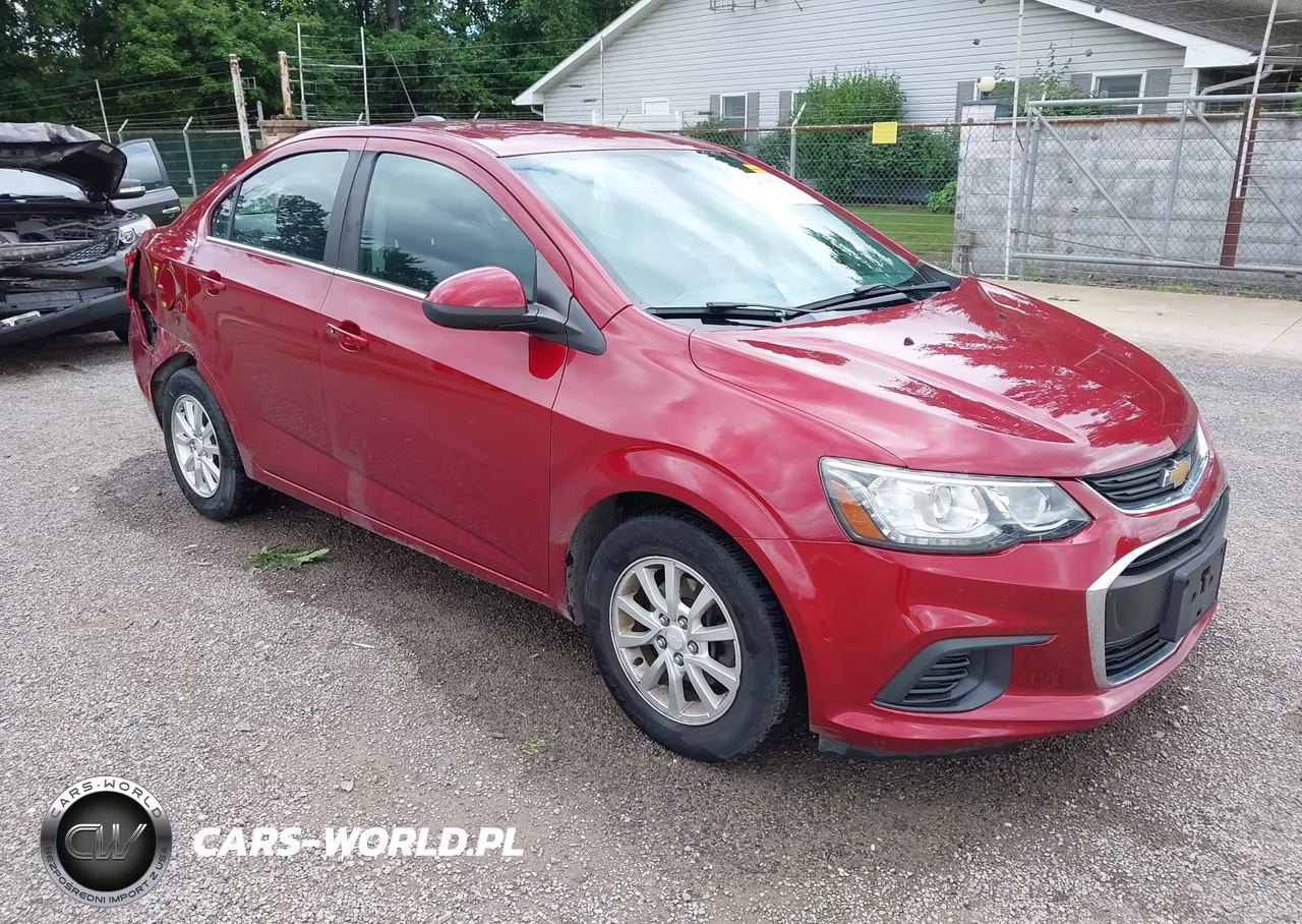2017 Chevrolet Sonic Lt Auto – zdjęcie 1 z 16