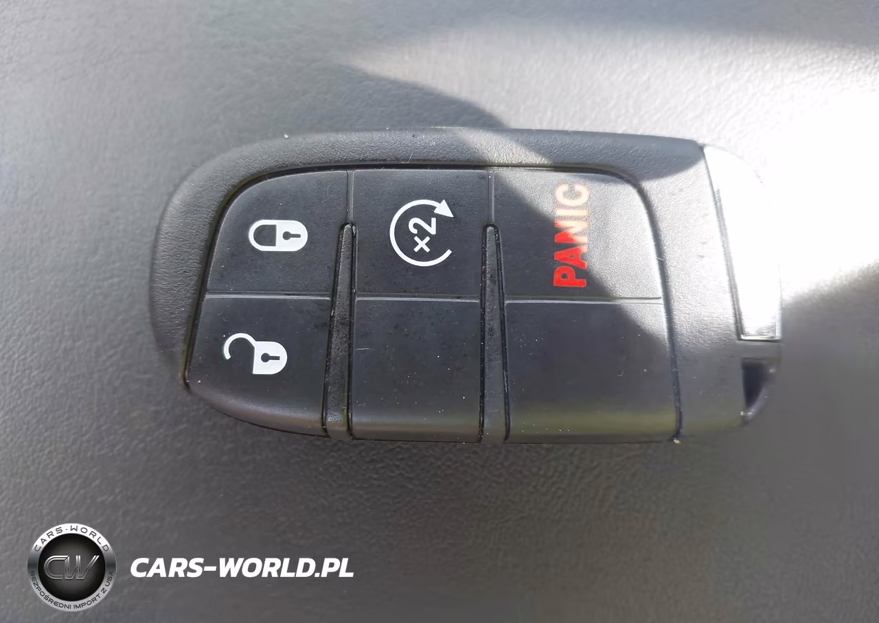 2022 Jeep Renegade Limited 4X4 VIN:ZACNJDD11NPN52599 - 11