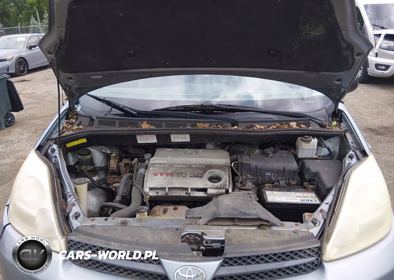 2004 Toyota Sienna Le VIN:5TDZA23C34S115216 - 10