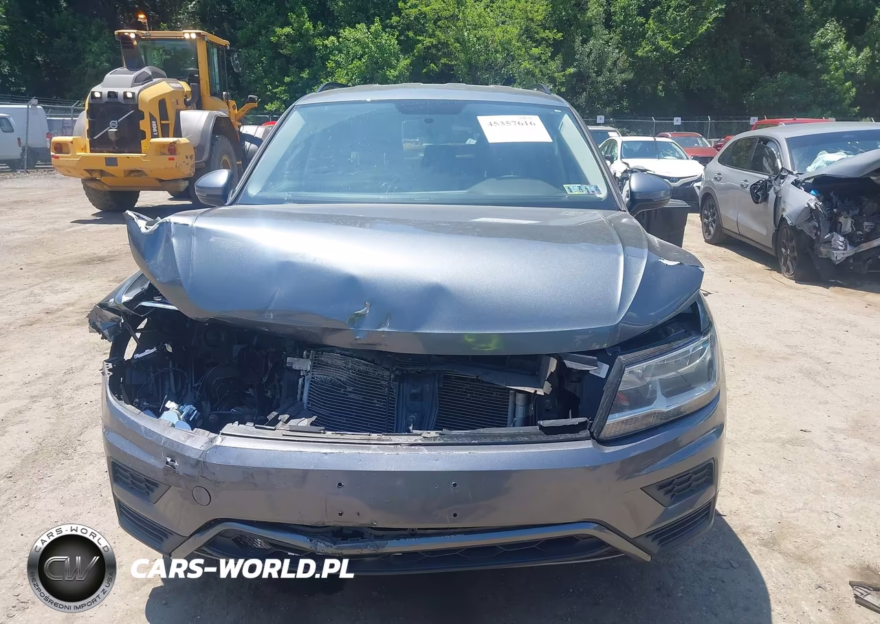 2018 Volkswagen Tiguan 2.0T S VIN:3VV0B7AX7JM095512 - 12
