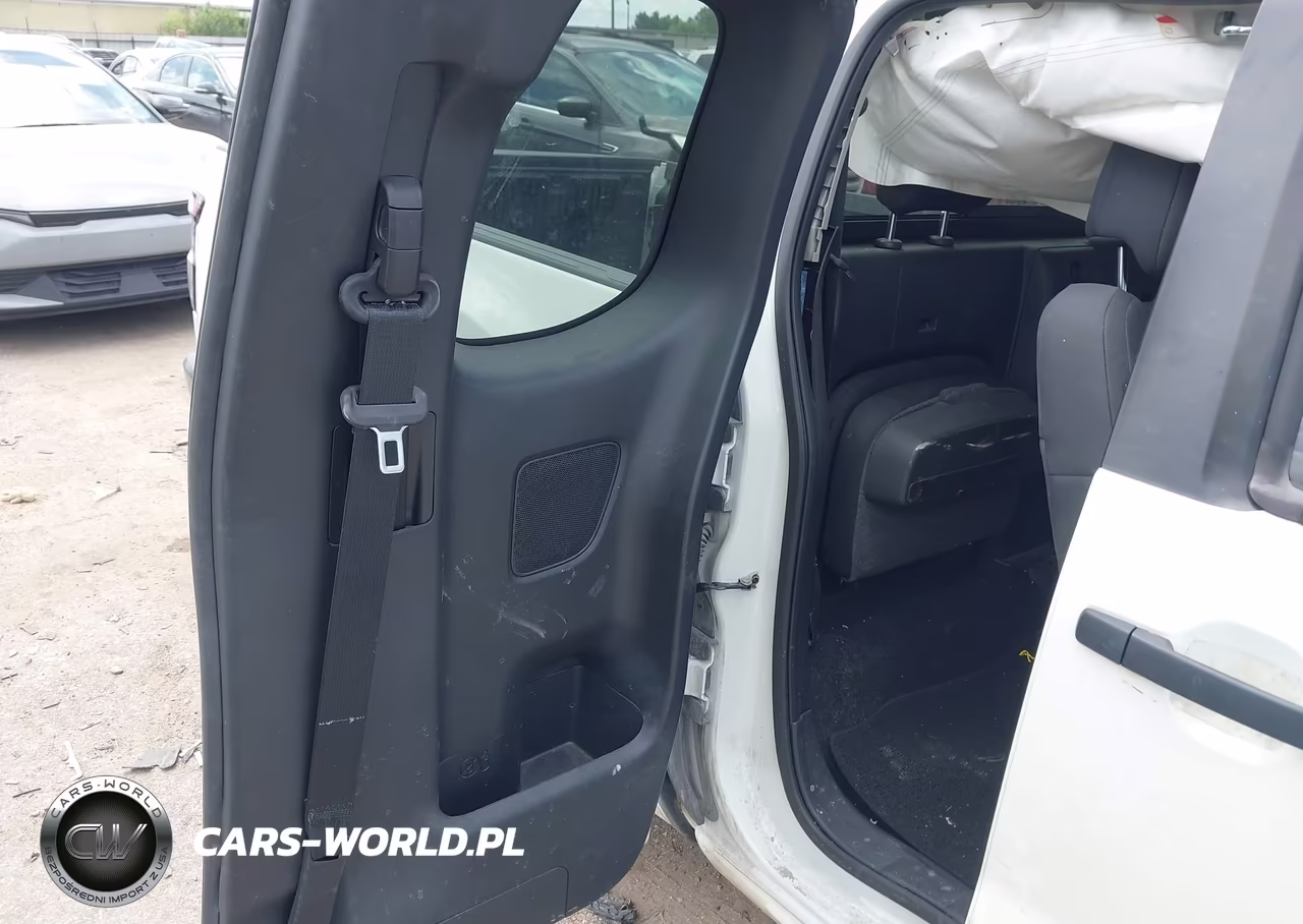 2025 Nissan Frontier King Cab S 4X2 VIN:1N6ED1CL0SN634630 - 8