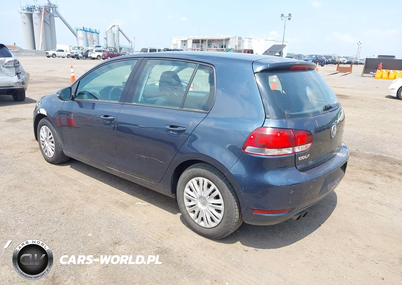 2010 Volkswagen Golf 4-Door VIN:WVWDB7AJ9AW363861 - 3