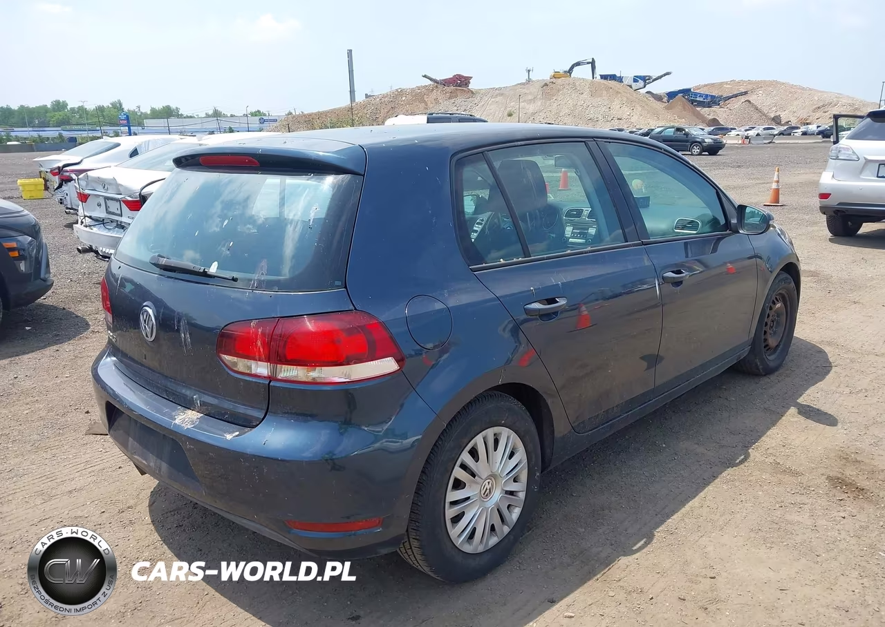 2010 Volkswagen Golf 4-Door VIN:WVWDB7AJ9AW363861 - 4