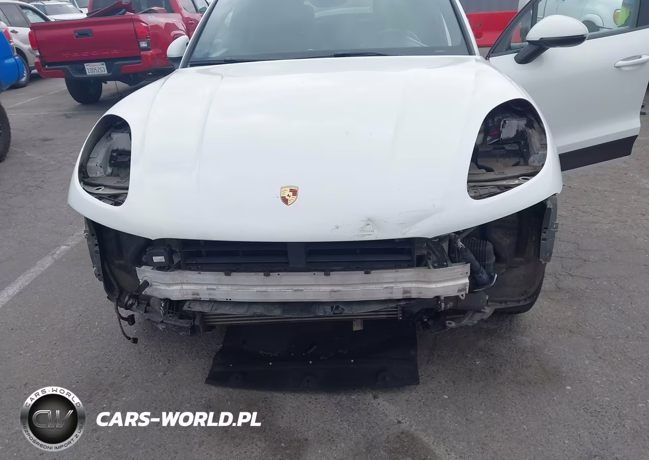 2018 Porsche Macan Sport Edition VIN:WP1AA2A55JLB11018 - 6