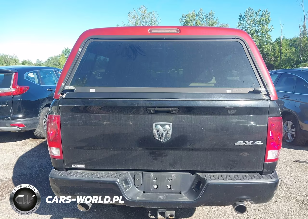 2016 Ram 1500 Express VIN:3C6RR7KT9GG293505 - 16