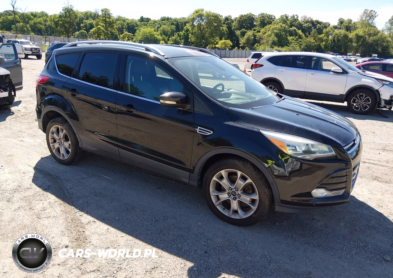 2014 Ford Escape Titanium – zdjęcie 1 z 13