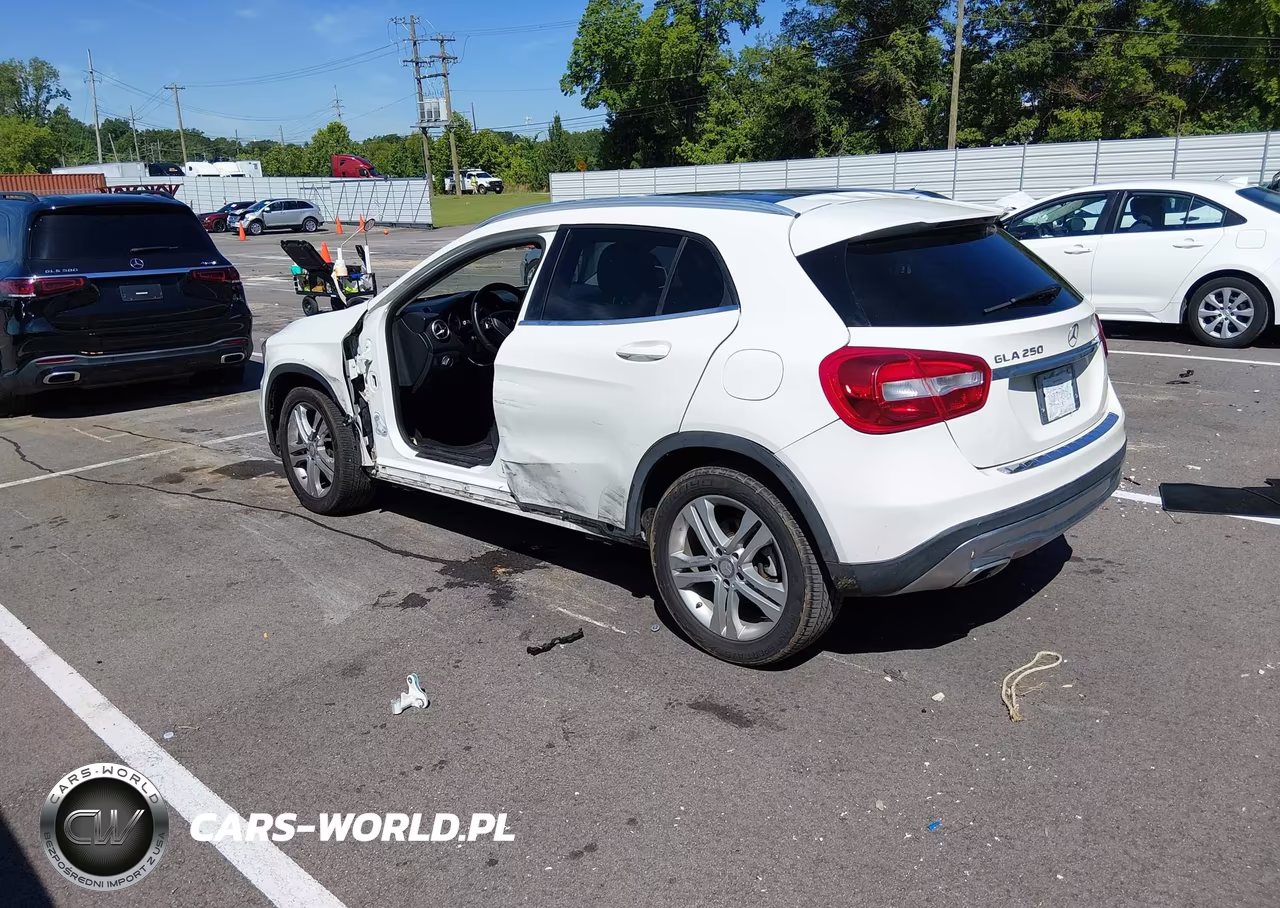2015 Mercedes-Benz Gla 250 VIN:WDCTG4EB5FJ182060 - 3