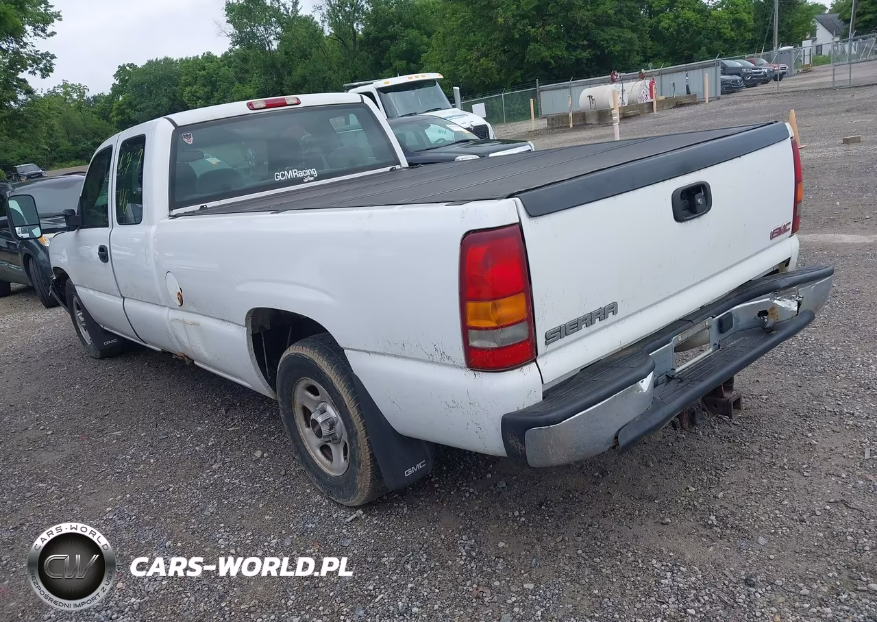 2003 GMC Sierra 1500 VIN:1GTEC19T73E253761 - 3