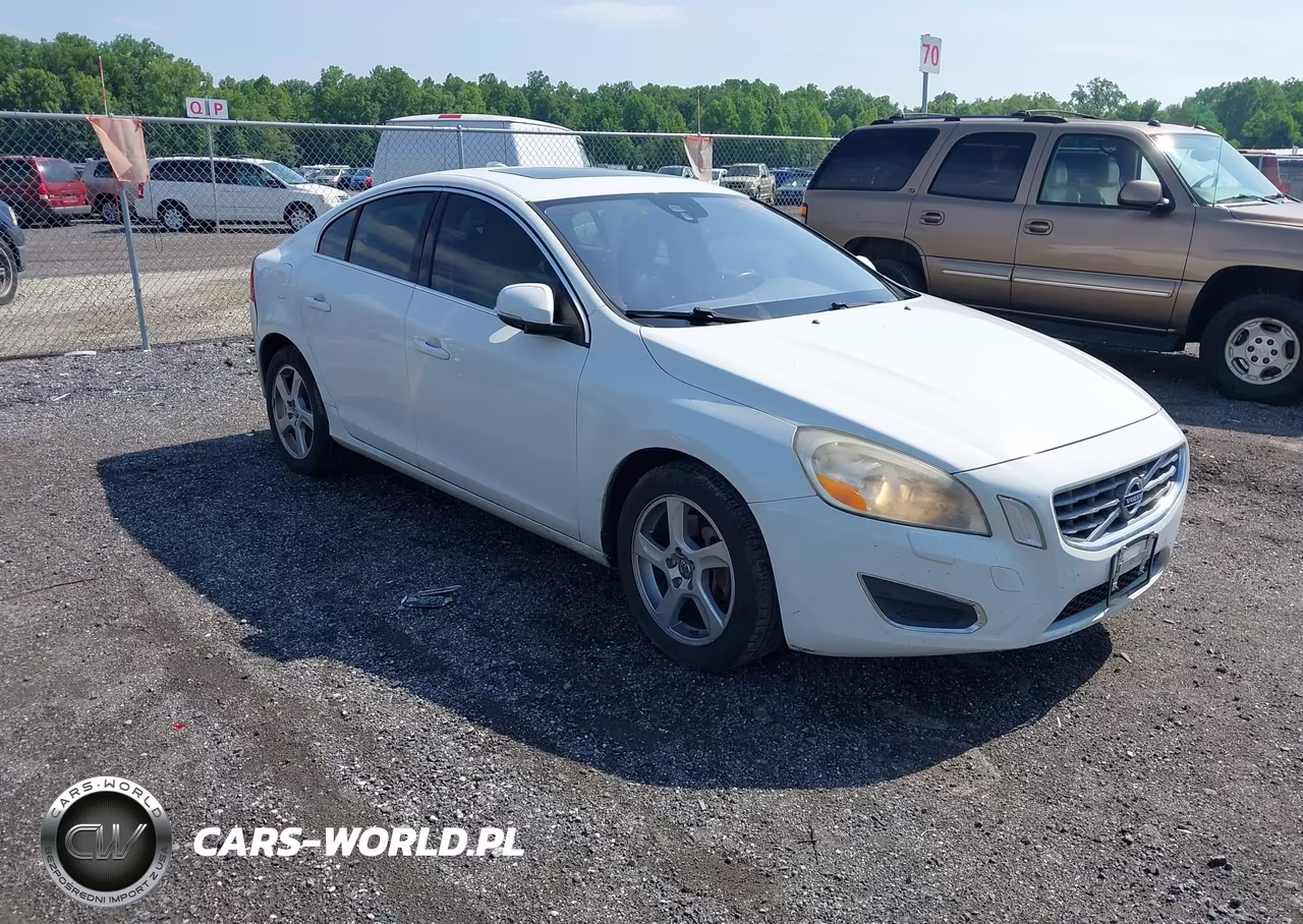 2013 Volvo S60 T5-T5 Platinum-T5 Premier-T5 Premier Plus