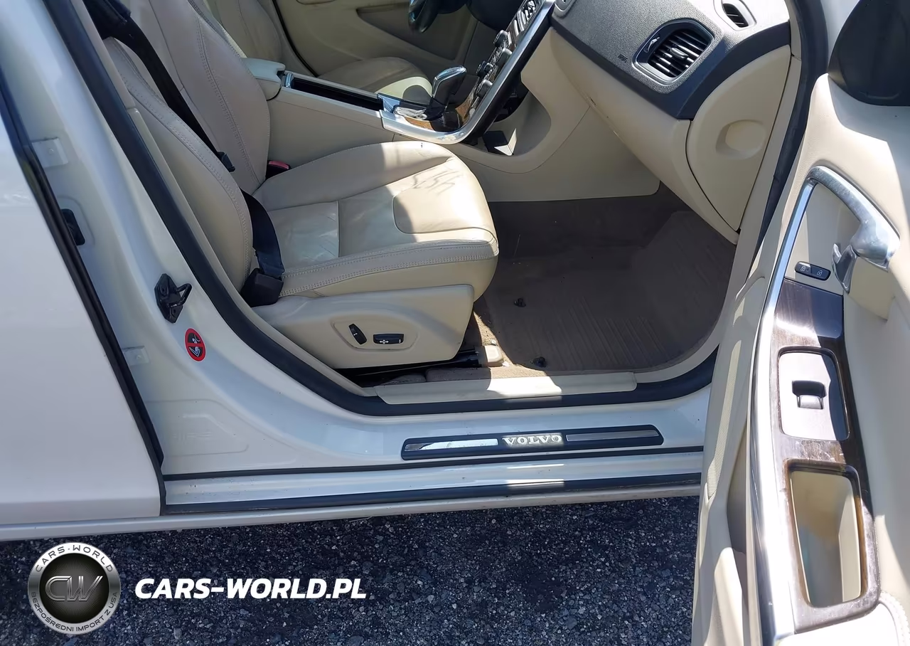 2013 Volvo S60 T5-T5 Platinum-T5 Premier-T5 Premier Plus VIN:YV1612FSXD2187621 - 5